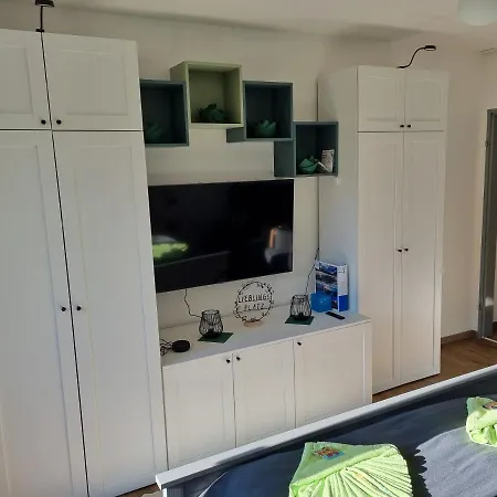 Ferienwohnung Am Alpenrand 3 *