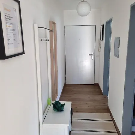 Appartement Ferienwohnung Am Alpenrand 3